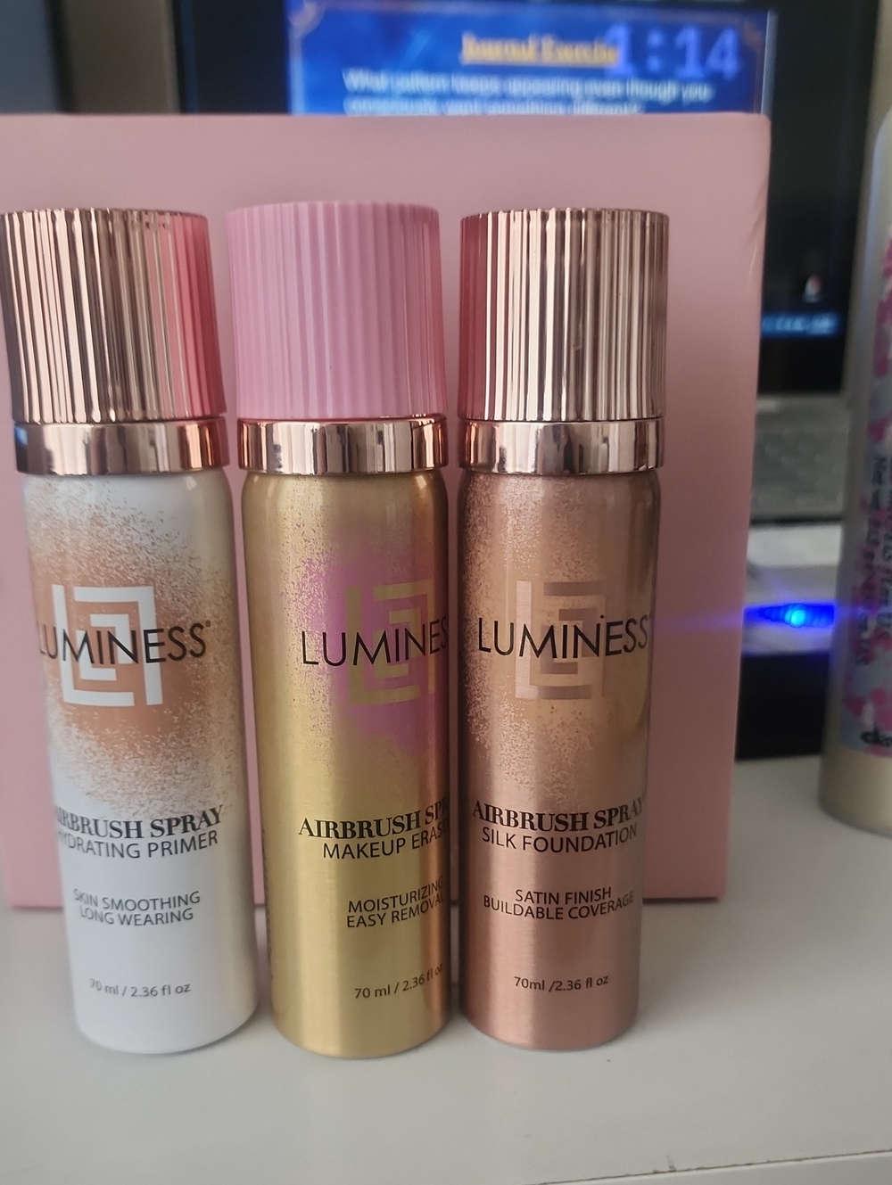 NEW Luminess Airbrush Spray Silk Foundation, Makeup Eraser & Primers - Med 040